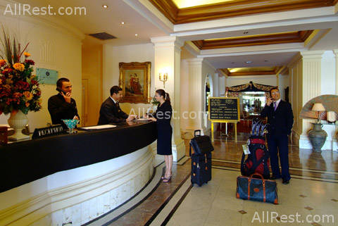 Corinthia Palace Hotel & SPA 3